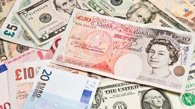 Đô la Mỹ vừa tăng đã giảm, nhường đà cho các ngoại tệ khác