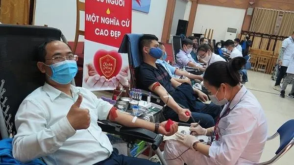 Ngành Giáo dục hưởng ứng Ngày toàn dân hiến máu tình nguyện