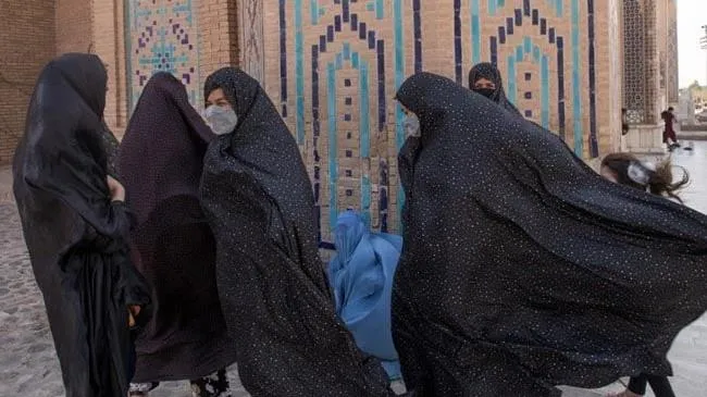 LHQ yêu cầu làm rõ việc Taliban cấm phụ nữ làm việc cho phái bộ tổ chức này