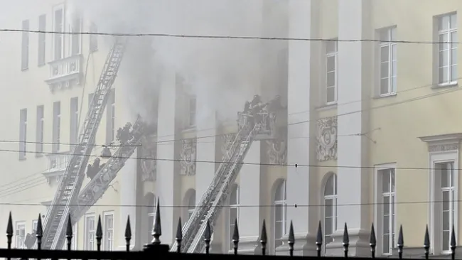 Cháy tại Toà nhà Bộ Quốc phòng Nga