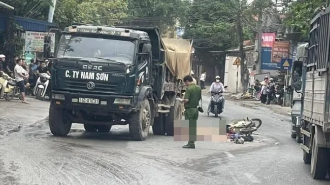 Tin tức tai nạn giao thông hôm nay 6/4/2023: Xe máy va chạm xe tải, nữ sinh lớp 7 tử vong