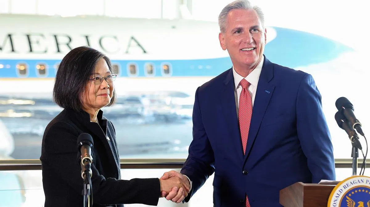 Chủ tịch Hạ viện Mỹ Kevin McCarthy gặp bà Thái Anh Văn