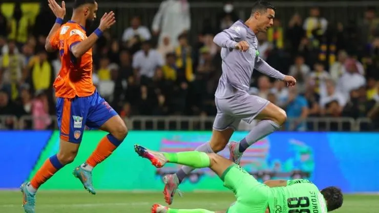 Ronaldo im tiếng, Al Nassr “hụt hơi” trong cuộc đua vô địch