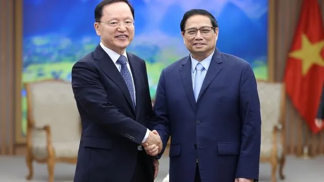 Nhà đầu tư nước ngoài tại Việt Nam: Lợi ích hài hòa, rủi ro chia sẻ