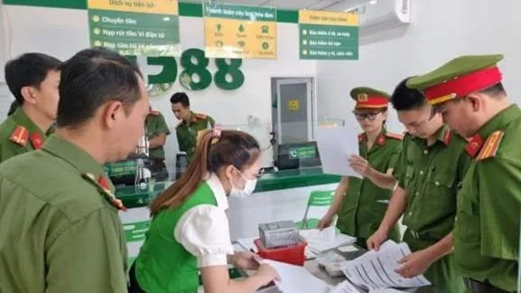 Lâm Đồng: Đồng loạt kiểm tra 13 chi nhánh Công ty F88 cùng 196 tiệm cầm đồ