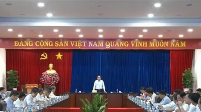 Mâu thuẫn giữa Luật Đầu tư và Luật Đất đai khiến nhiều doanh nghiệp ‘loay hoay’