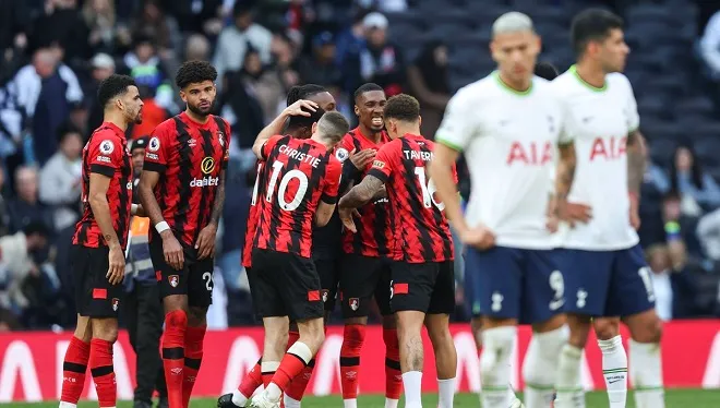 Thua ngược Bournemouth, Tottenham hụt hơi trong cuộc đua tốp 4