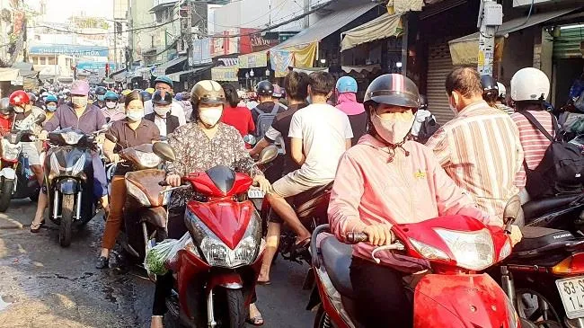 Nhiều nơi nắng nóng gay gắt, dự kiến kéo dài đến cuối tuần