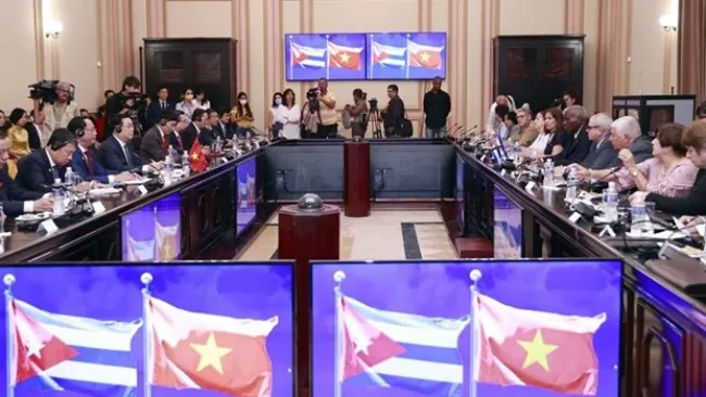 Việt Nam – Cuba tiếp tục vun đắp phát triển tình đoàn kết, hữu nghị