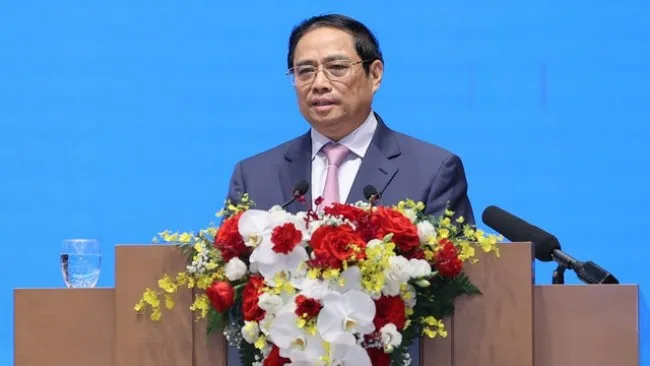 Thủ tướng: Sẽ có giải pháp tiết giảm chi phí cho doanh nghiệp