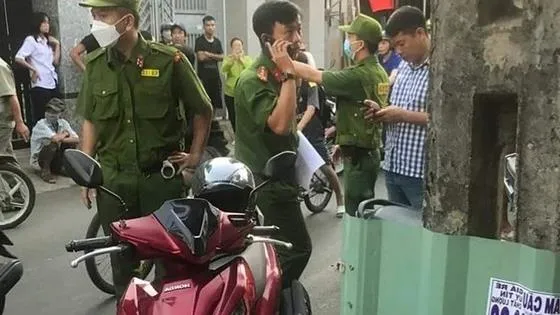 Công an điều tra vụ vợ chết, chồng bị thương tại chung cư