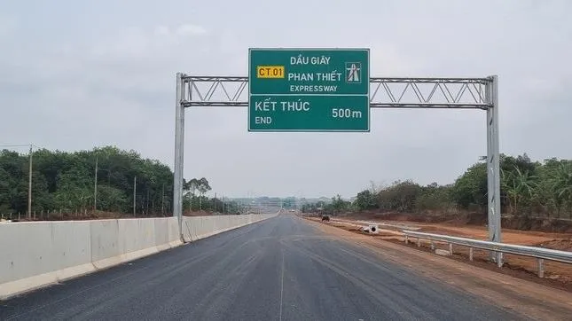 Kiến nghị giảm tốc độ cao tốc Phan Thiết - Dầu Giây từ 120km/h xuống 100km/h khi khai thác tạm