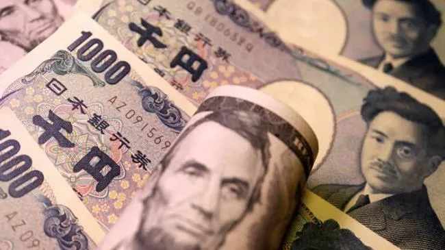Tỷ giá ngoại tệ hôm nay 29/4/2023: USD tăng, yên Nhật giảm