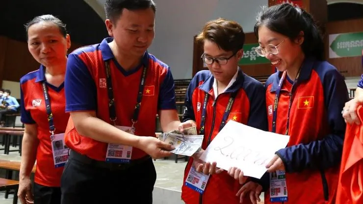 Phương Thảo và Hồng Ân được thưởng “khủng” sau tấm HCV SEA Games 32