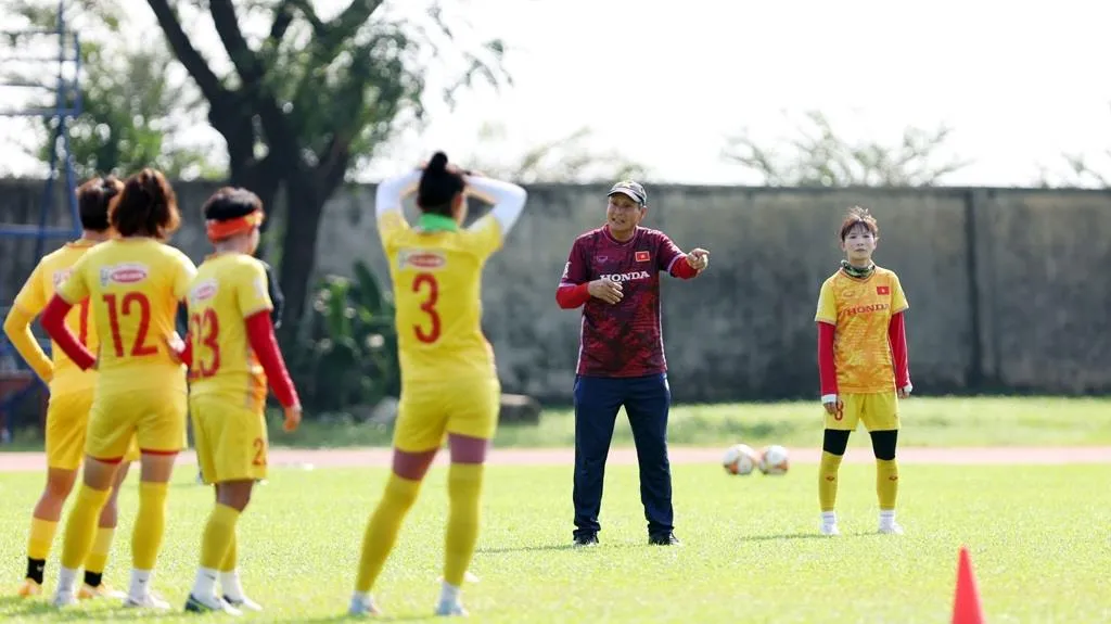 Lịch thi đấu bóng đá nữ SEA Games 32 hôm nay (3/5): Việt Nam ra quân