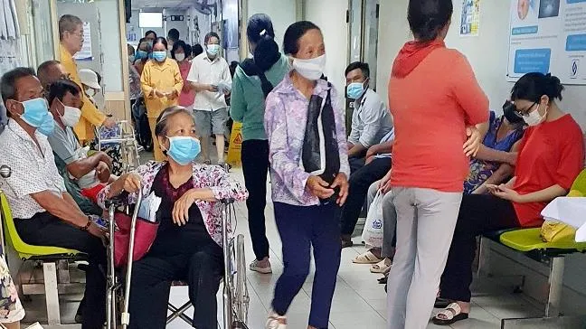 4 ngày nghỉ lễ, khám bệnh và cấp cứu hơn 270 ngàn người