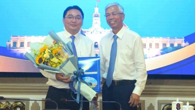 TPHCM: Ông Nguyễn Trần Bình làm Chủ tịch UBND quận 11