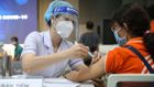 Ca mắc tiếp tục tăng, cần tiêm đủ các mũi vaccine Covid-19