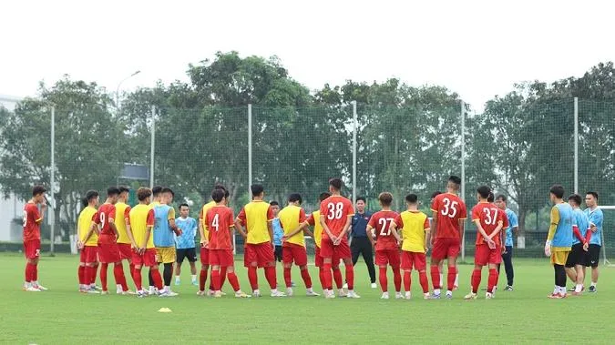 U17 Việt Nam hội quân chuẩn bị cho giải châu Á với 32 cầu thủ