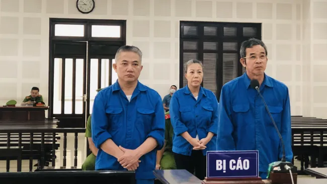 Nhận hối lộ 500 triệu đồng, cựu chủ tịch quận ở Đà Nẵng lãnh 7 năm tù