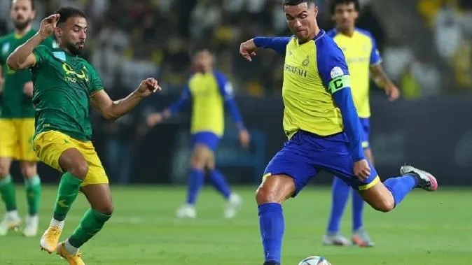 Ronaldo hóa “chân gỗ”, Al Nassr xa dần ngôi vô địch Saudi League