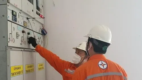 TPHCM: Lượng điện tiêu thụ liên tục phá kỷ lục