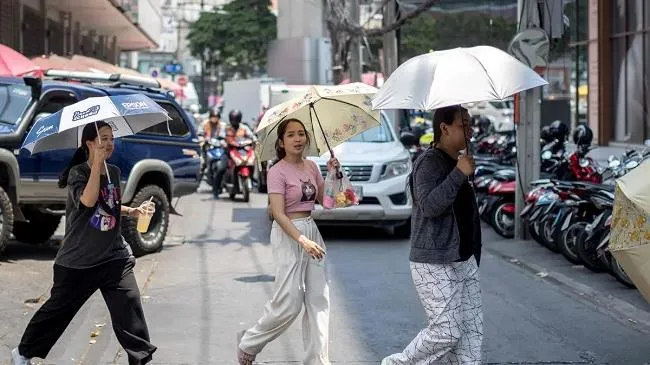 Nhiều nước châu Á tìm cách giúp người dân vượt qua nắng nóng