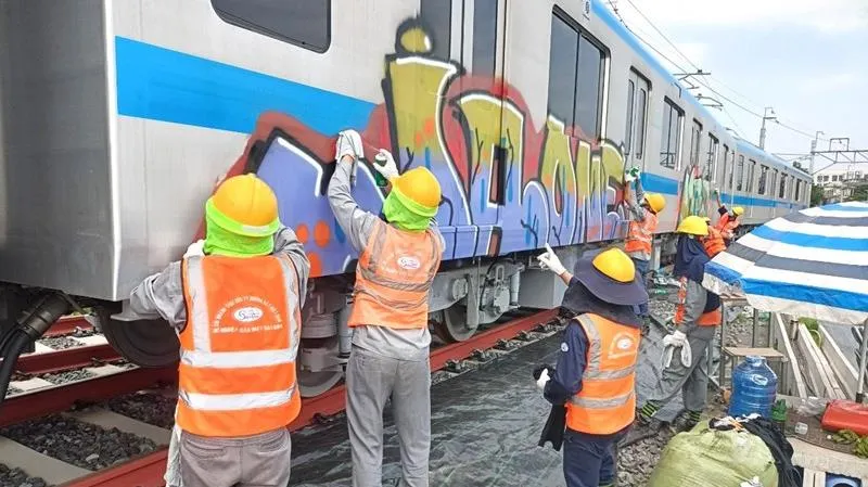 Điểm tin sáng 13/5: Metro số 1 liên tục bị vẽ bậy, mất trộm | Tuyển nữ VN vào chung kết SEA Games