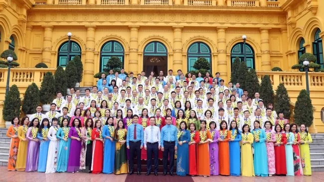 Chủ tịch nước gặp 133 tập thể, cá nhân tiêu biểu học, làm theo Bác