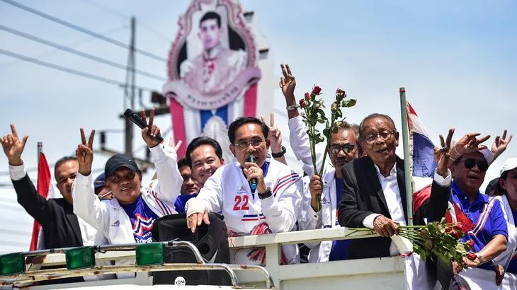 Bầu cử Thái Lan: Lãnh đạo đảng Dân chủ từ chức