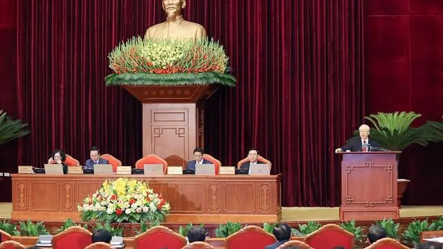 Khai trừ Đảng ông Nguyễn Văn Vịnh, ông Nguyễn Phú Cường thôi chức Uỷ viên Trung ương Đảng khoá XIII