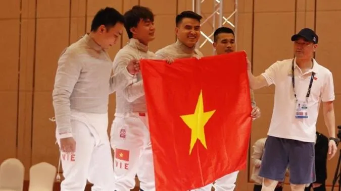 SEA Games 32 sáng 15/5: Đấu kiếm mở hàng HCV cho Việt Nam