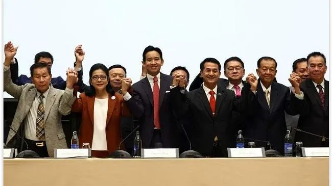 Thái Lan: Đảng chiến thắng công bố liên minh 8 đảng thành lập chính phủ mới