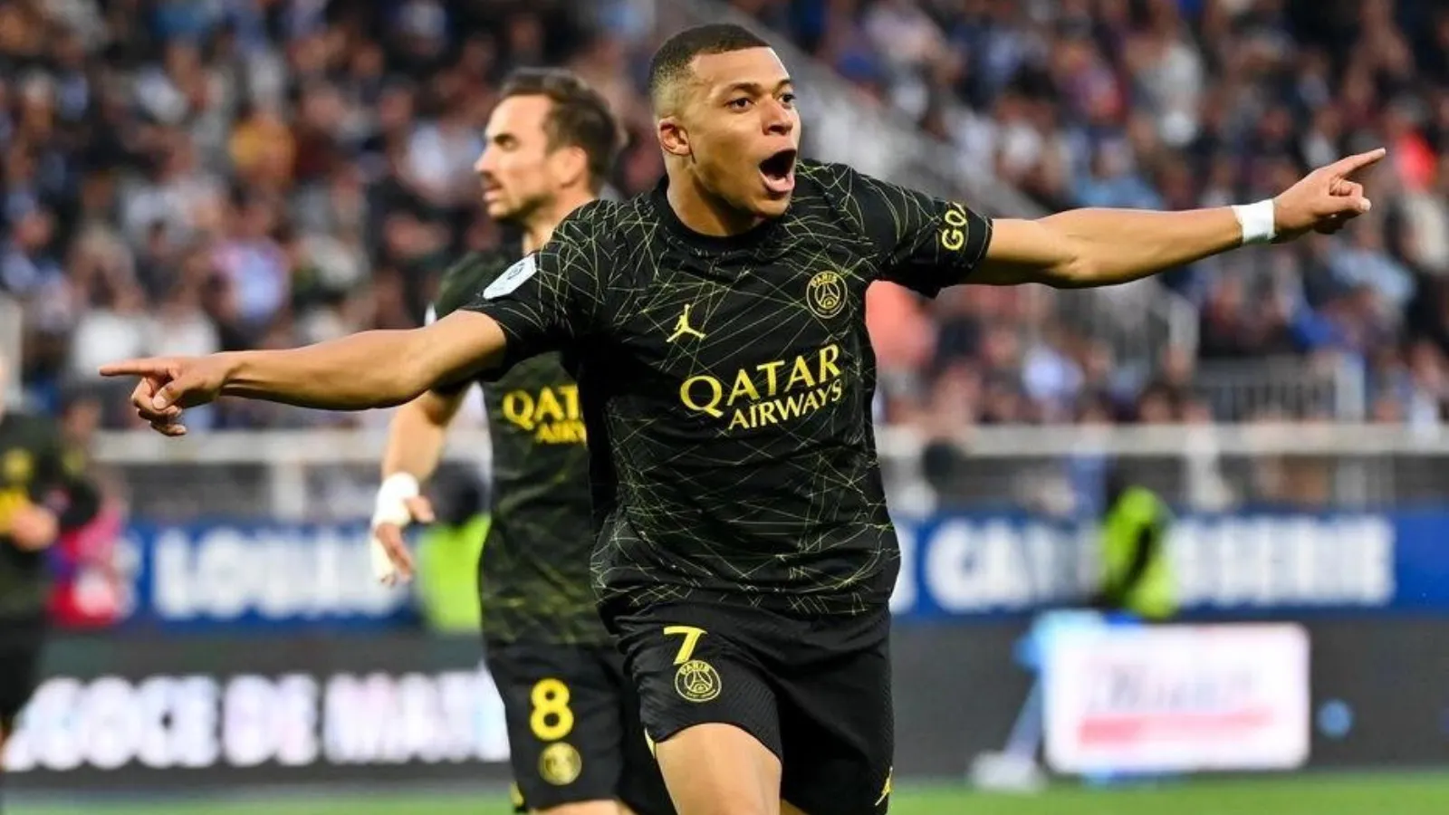 Kylian Mbappe lập cú đúp nhanh thứ nhì sự nghiệp