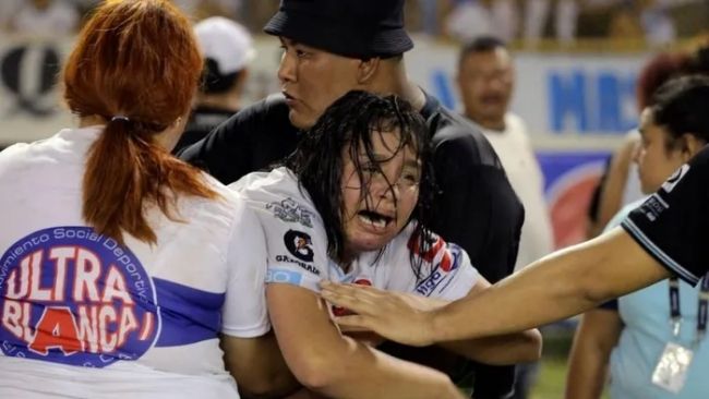 Chủ tịch FIFA chia buồn vụ giẫm đạp tang thương ở El Salvador