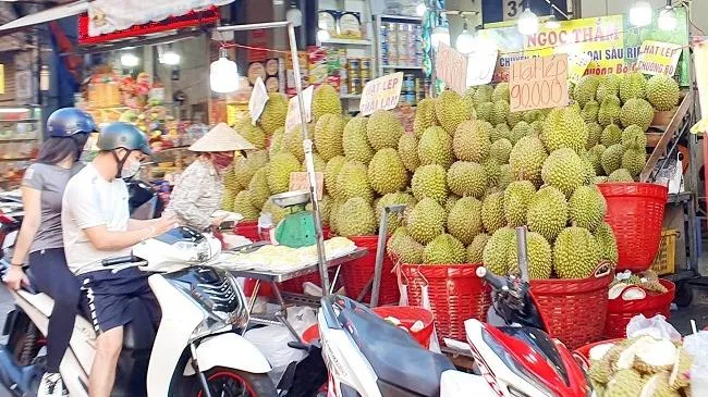 Giá cả thị trường hôm nay 25/5/2023: Giá sầu riêng 80.000 - 100.000 đồng/kg