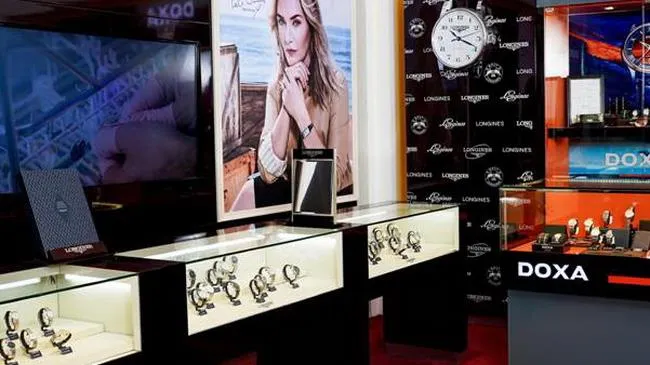 Review mua đồng hồ nữ Hải Triều: Giá, chất lượng, chính sách