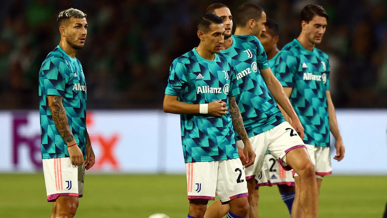 Juventus khủng hoảng, 2 nhà vô địch World Cup nói lời chia tay cuối mùa