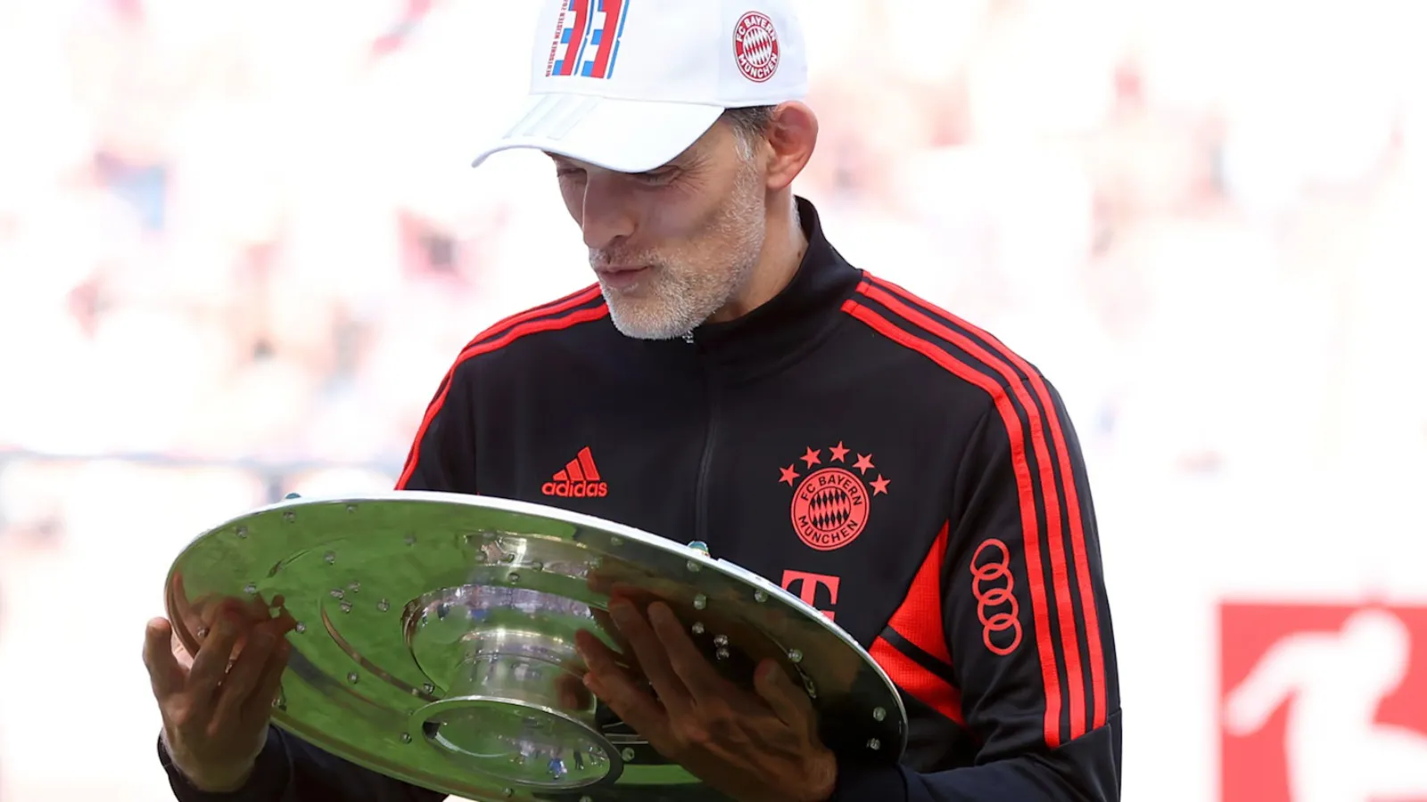 Thomas Tuchel sẽ rời đi, Bayern Munich vỡ vụn sau chức vô địch