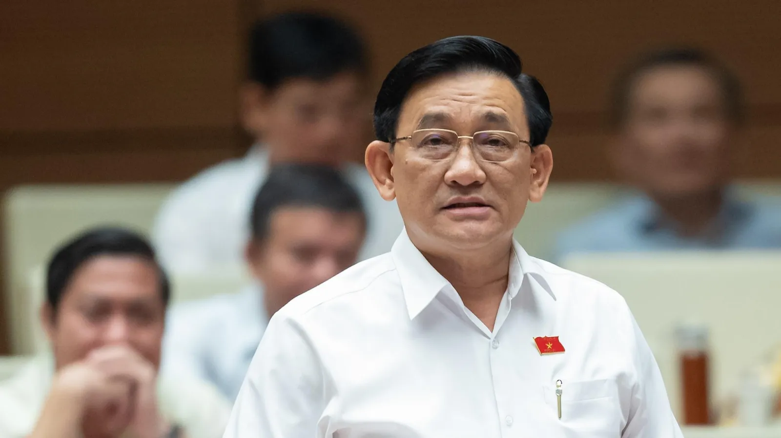 Cần có giải pháp cho căn bệnh “sợ trách nhiệm”