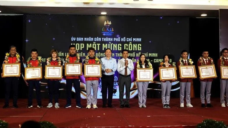 TPHCM mừng công, khen thưởng HLV, VĐV đạt thành tích cao tại SEA Games 32