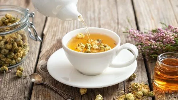 Tại sao mất ngủ sau khi uống trà hoặc cà phê?
