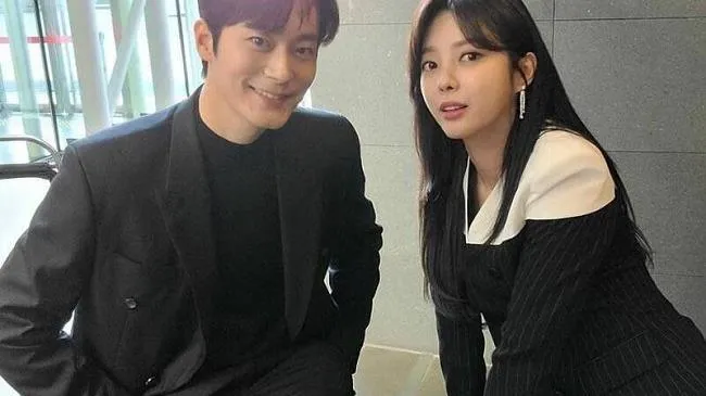 Uhm Hyun Kyung và Cha Seo Wo phim giả tình thật và sắp kết hôn