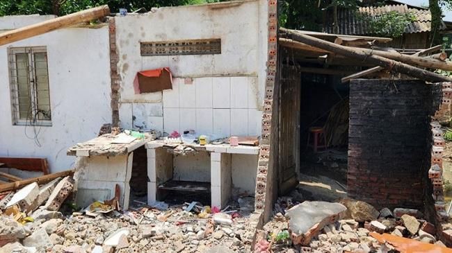 Cao Bằng: Khởi tố 3 bị can vụ sập kè làm 3 mẹ con tử vong