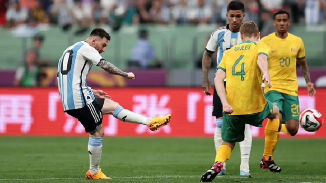 Messi tiếp tục tỏa sáng giúp Argentina thắng dễ Australia