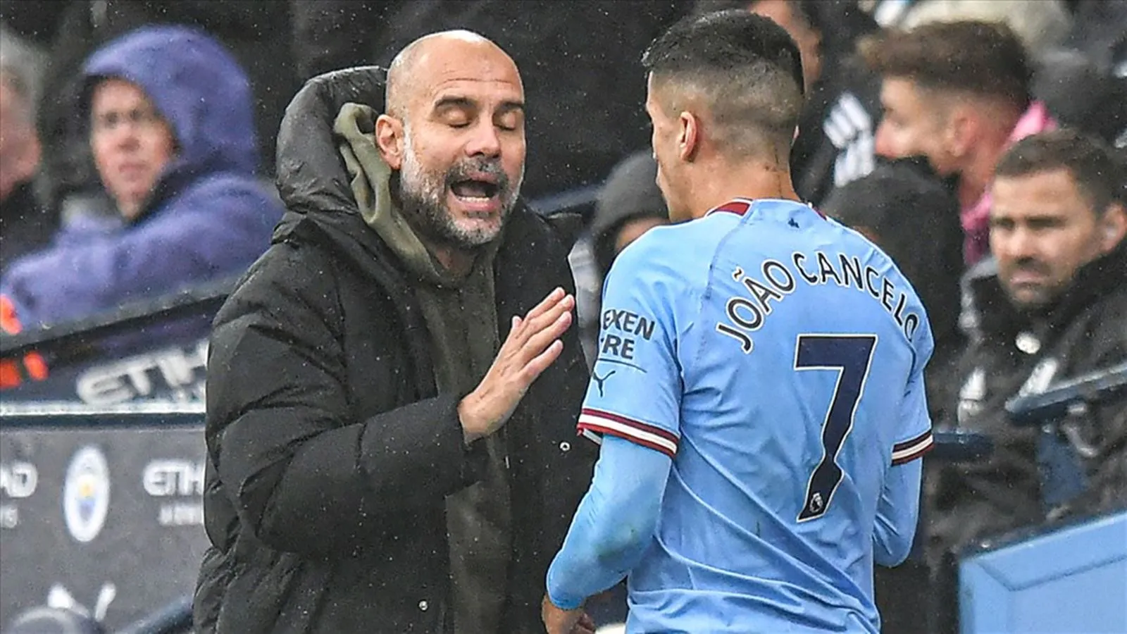 Pep Guardiola: “Tôi không quan tâm Joao Cancelo chuyển đến đâu, kể cả có là MU”