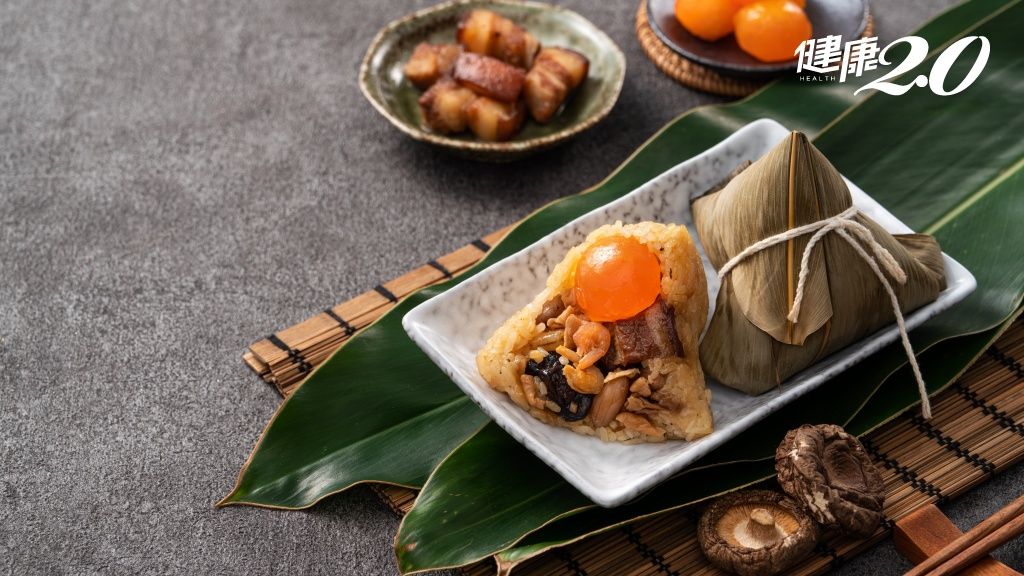 Ăn bánh ú làm đầy bụng khó tiêu?