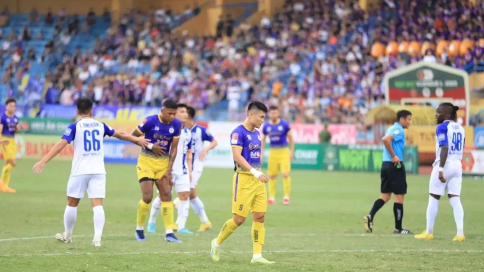 Kết quả V-League 2023 Hà Nội vs Sông Lam Nghệ An: Đội bóng Thủ đô đánh rơi 3 điểm đầy đáng tiếc