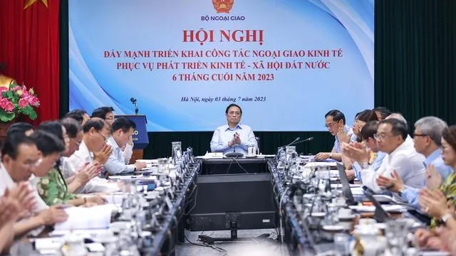 Thủ tướng: Ngoại giao theo tinh thần không câu nệ, miễn là có hiệu quả cao nhất