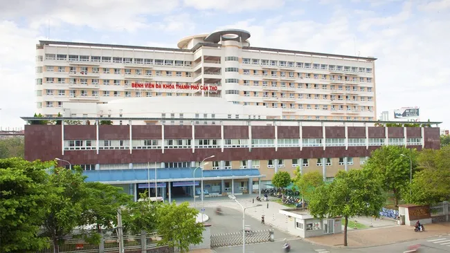 Khởi tố nhân viên Công ty Việt Á tại Cần Thơ